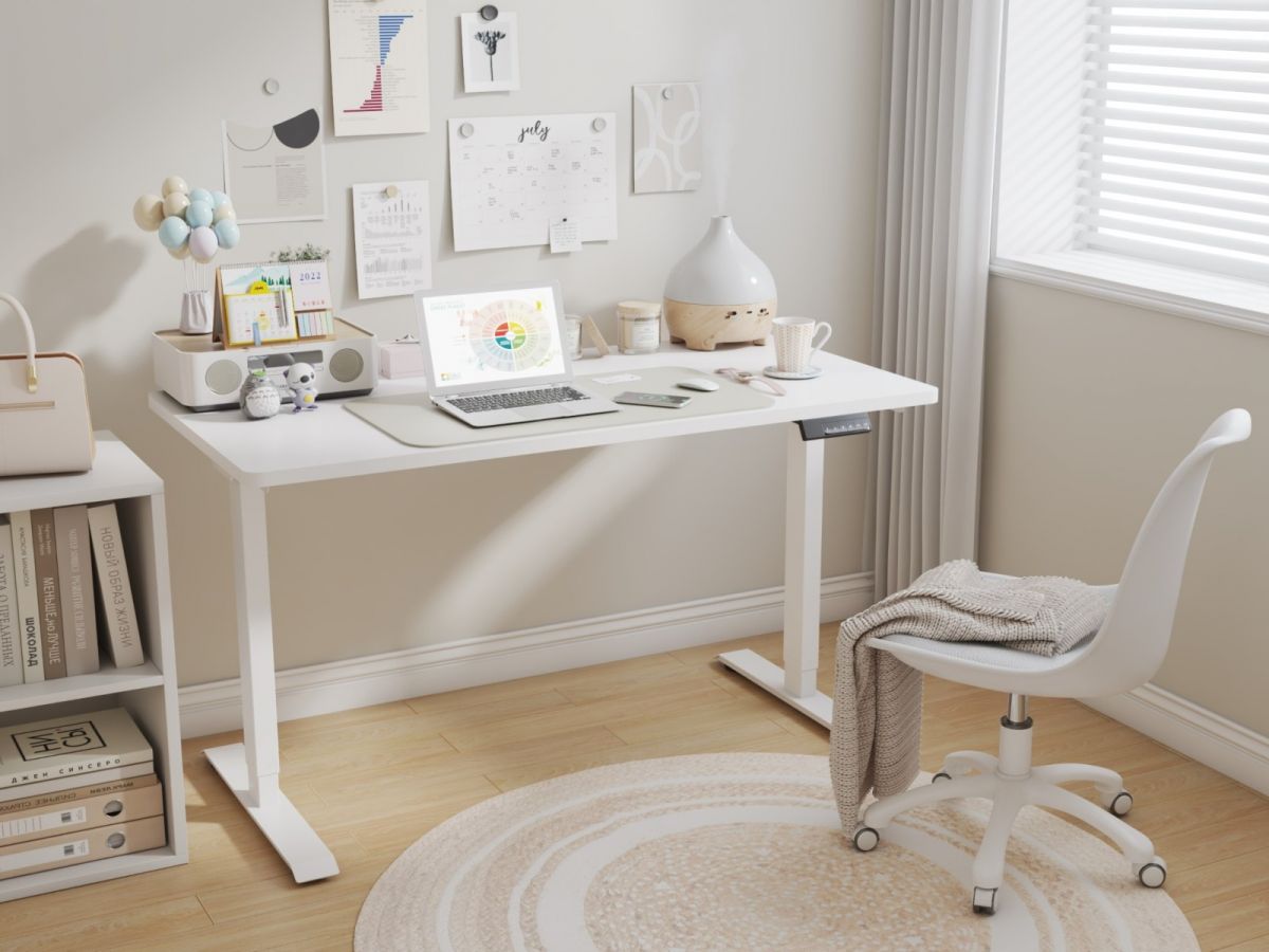 שולחן עבודה מתכוונן וחשמלי LT-440