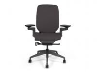 כסא מנהלים ומנהלות MILLENNIUM מורכב מתצוגה