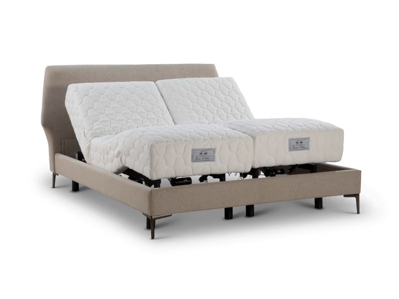 מיטה מתכווננת COUTURE UNIVERSAL
